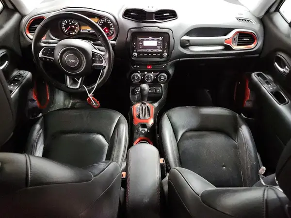 ZACCJBCBXHPF75392 2017 JEEP RENEGADE - Image 8