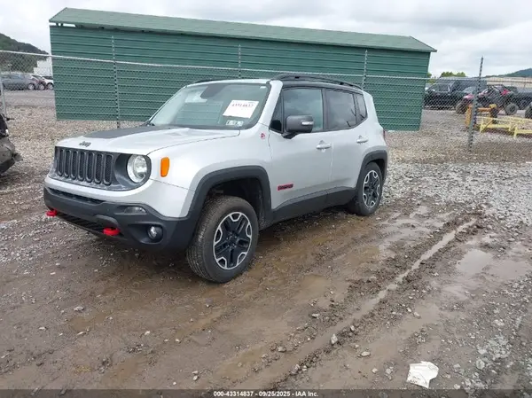 ZACCJBCBXHPG50320 2017 JEEP RENEGADE - Image 2