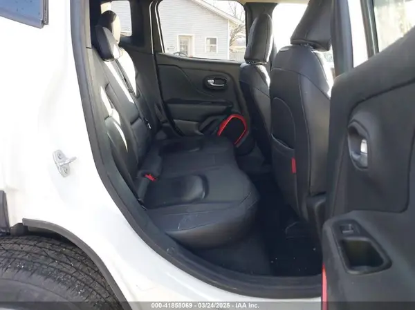 ZACCJBCBXHPG50494 2017 JEEP RENEGADE - Image 8
