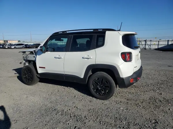 ZACCJBCBXJPG75868 2018 JEEP RENEGADE - Image 2