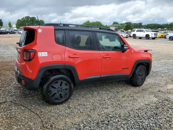 ZACCJBCBXJPG96008 2018 JEEP RENEGADE - Image 2