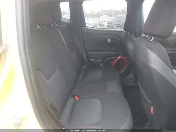 ZACCJBCBXJPH42159 2018 JEEP RENEGADE - Image 8