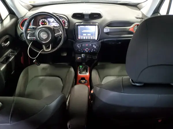 ZACCJBCBXJPH91734 2018 JEEP RENEGADE - Image 8
