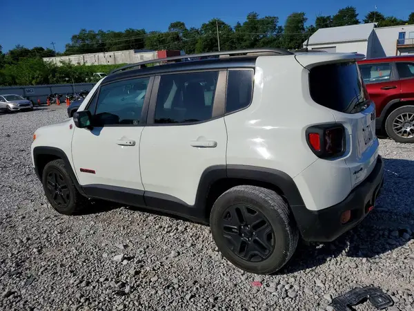 ZACCJBCBXJPH93015 2018 JEEP RENEGADE - Image 2