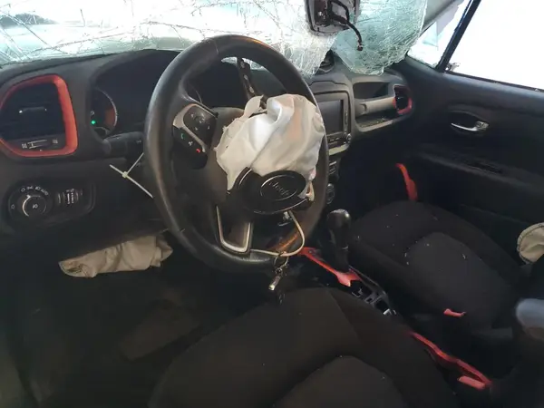 ZACCJBCT0GPC54355 2016 JEEP RENEGADE - Image 8
