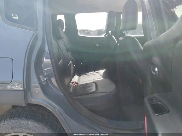 ZACCJBCT0GPC60320 2016 JEEP RENEGADE - Image 8