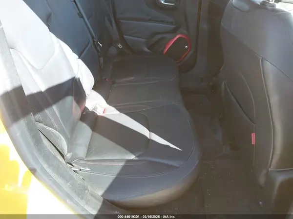 ZACCJBCT0GPC66229 2016 JEEP RENEGADE - Image 8