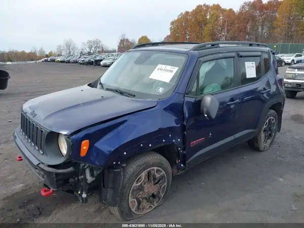 ZACCJBCT0GPC67817 2016 JEEP RENEGADE - Image 2