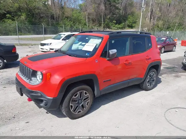 ZACCJBCT0GPC70927 2016 JEEP RENEGADE - Image 2