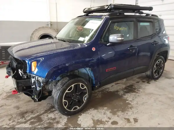 ZACCJBCT0GPD29118 2016 JEEP RENEGADE - Image 2