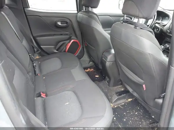 ZACCJBCT0GPD34691 2016 JEEP RENEGADE - Image 8