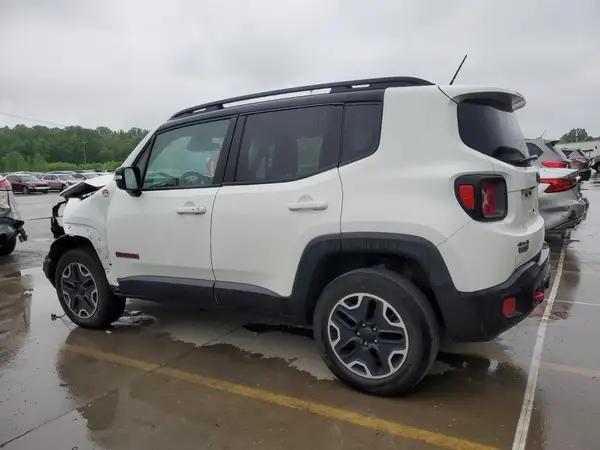ZACCJBCT0GPD44623 2016 JEEP RENEGADE - Image 2