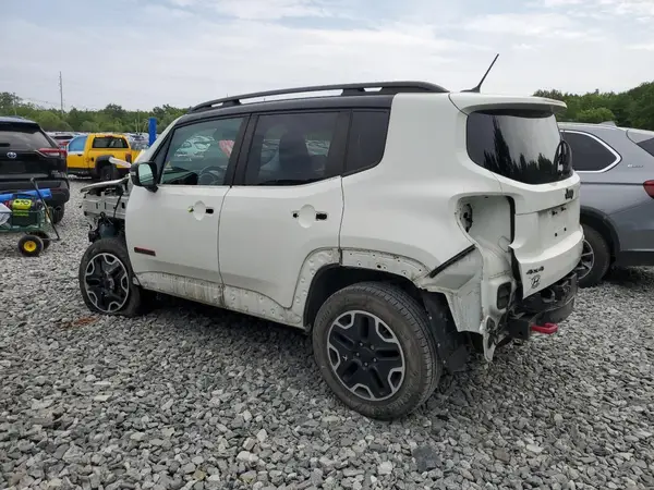 ZACCJBCT0GPD51913 2016 JEEP RENEGADE - Image 2