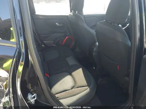 ZACCJBCT0GPD56612 2016 JEEP RENEGADE - Image 8