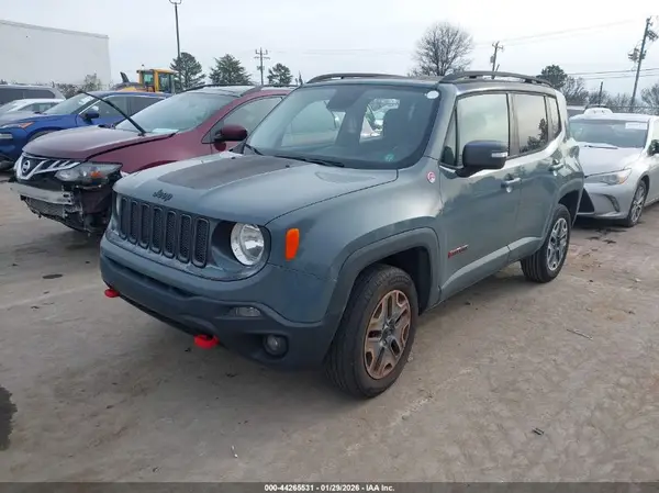 ZACCJBCT0GPD65794 2016 JEEP RENEGADE - Image 2