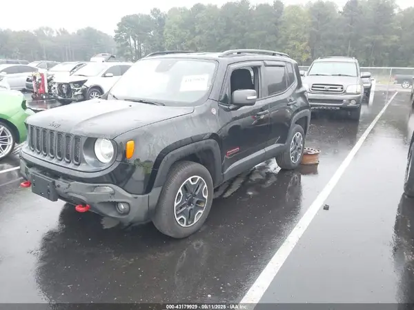 ZACCJBCT0GPD66167 2016 JEEP RENEGADE - Image 2