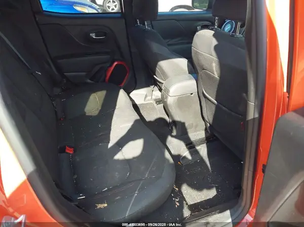 ZACCJBCT0GPD67562 2016 JEEP RENEGADE - Image 8
