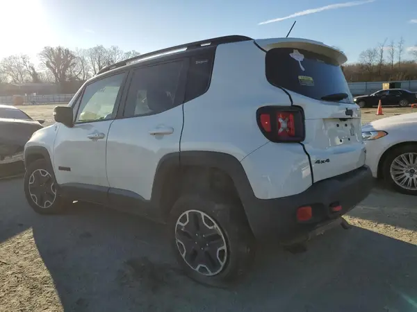 ZACCJBCT0GPD68033 2016 JEEP RENEGADE - Image 2