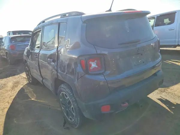 ZACCJBCT0GPD69893 2016 JEEP RENEGADE - Image 2