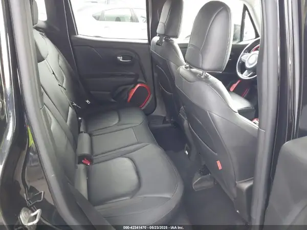 ZACCJBCT0GPD76536 2016 JEEP RENEGADE - Image 8