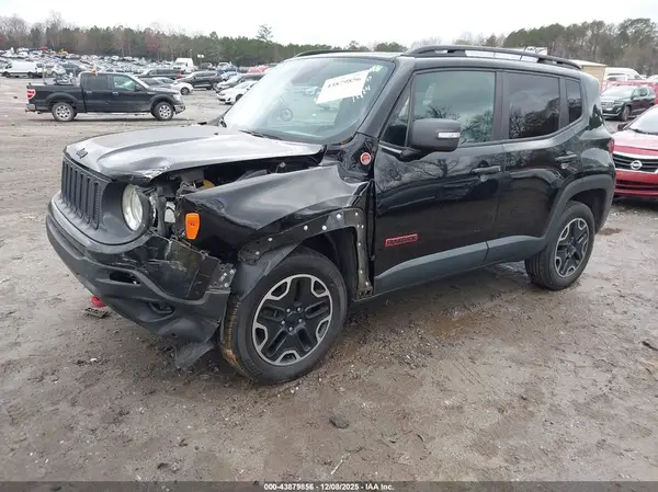 ZACCJBCT0GPD78254 2016 JEEP RENEGADE - Image 2