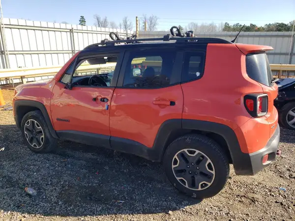 ZACCJBCT0GPE31227 2016 JEEP RENEGADE - Image 2