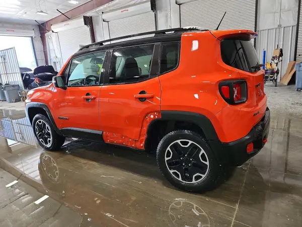 ZACCJBCT1GPC53778 2016 JEEP RENEGADE - Image 2