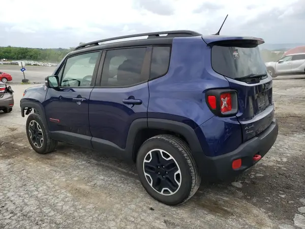 ZACCJBCT1GPC81774 2016 JEEP RENEGADE - Image 2