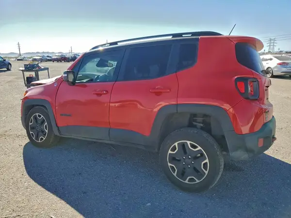 ZACCJBCT1GPC88224 2016 JEEP RENEGADE - Image 2