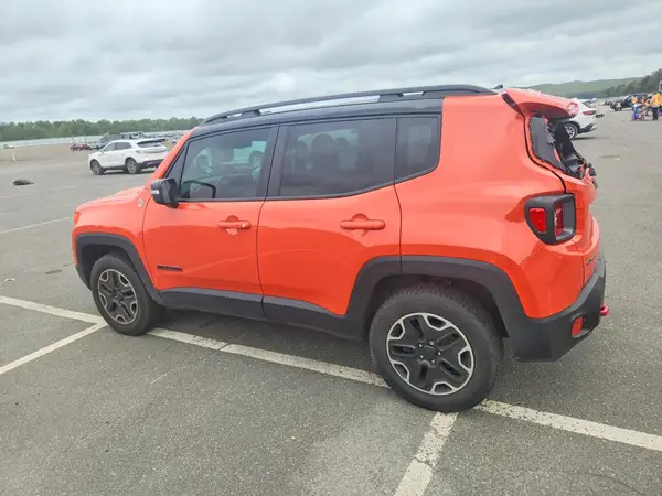 ZACCJBCT1GPC97909 2016 JEEP RENEGADE - Image 2