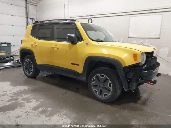 ZACCJBCT1GPD01988 2016 JEEP RENEGADE - Image 1