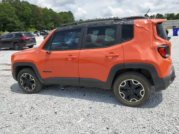 ZACCJBCT1GPD09895 2016 JEEP RENEGADE - Image 2