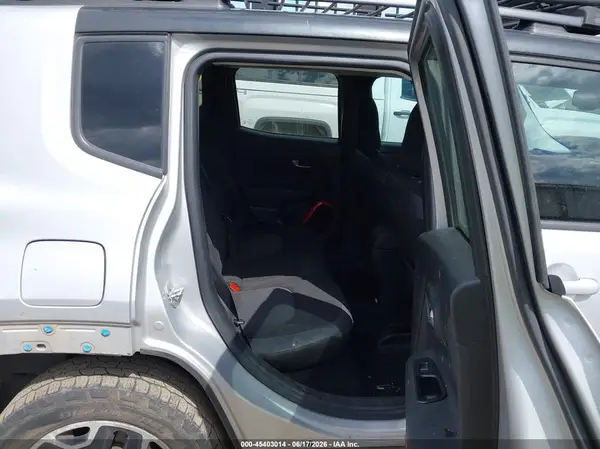 ZACCJBCT1GPD12862 2016 JEEP RENEGADE - Image 8