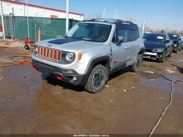 ZACCJBCT1GPD34621 2016 JEEP RENEGADE - Image 2