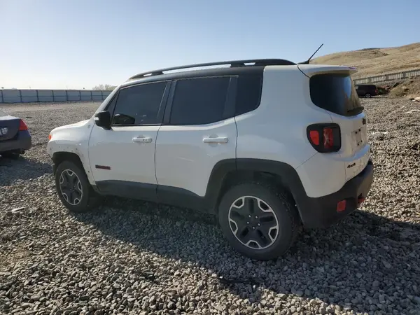 ZACCJBCT1GPD51824 2016 JEEP RENEGADE - Image 2