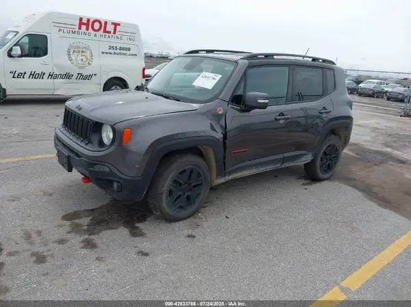 ZACCJBCT1GPD58594 2016 JEEP RENEGADE - Image 2