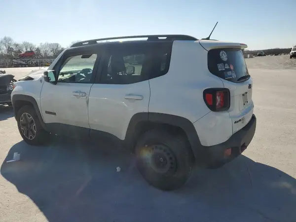 ZACCJBCT1GPD68283 2016 JEEP RENEGADE - Image 2
