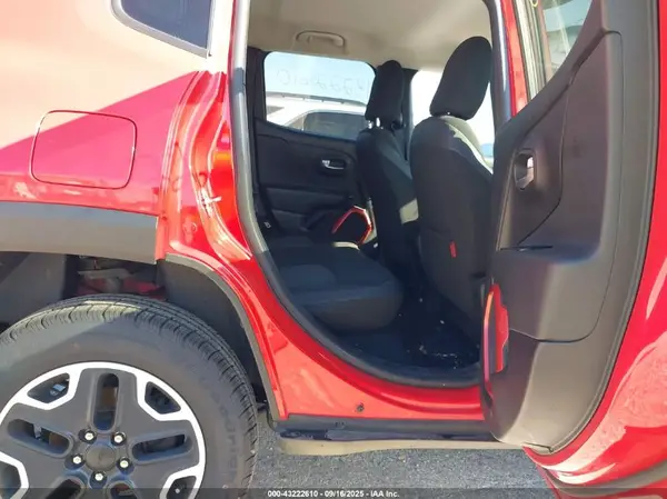 ZACCJBCT1GPD86167 2016 JEEP RENEGADE - Image 8