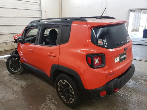 ZACCJBCT1GPE04523 2016 JEEP RENEGADE - Image 2