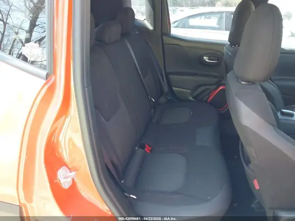 ZACCJBCT1GPE28594 2016 JEEP RENEGADE - Image 8