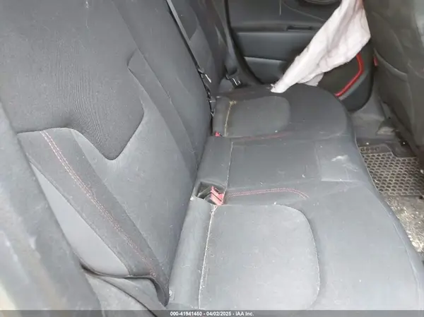 ZACCJBCT2GPC79676 2016 JEEP RENEGADE - Image 8