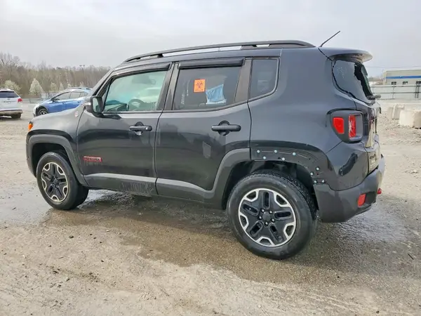 ZACCJBCT2GPC80830 2016 JEEP RENEGADE - Image 2