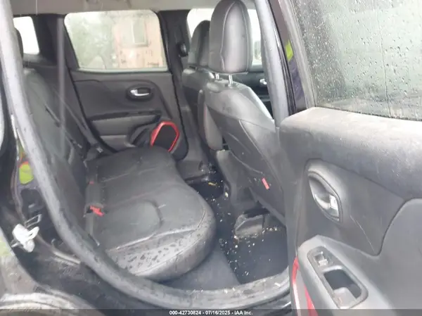 ZACCJBCT2GPD01871 2016 JEEP RENEGADE - Image 8