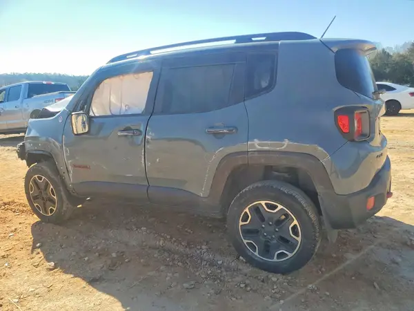 ZACCJBCT2GPD15625 2016 JEEP RENEGADE - Image 2