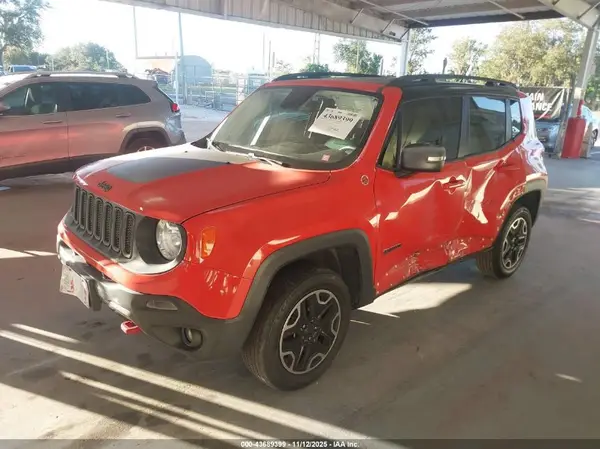 ZACCJBCT2GPD31016 2016 JEEP RENEGADE - Image 2