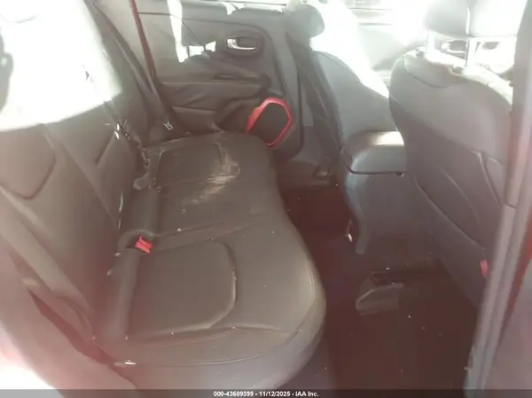 ZACCJBCT2GPD31016 2016 JEEP RENEGADE - Image 8