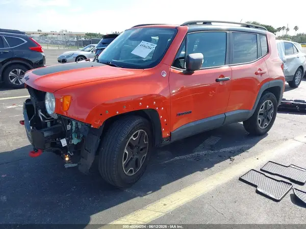 ZACCJBCT2GPD47913 2016 JEEP RENEGADE - Image 2