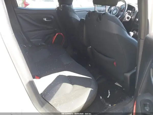ZACCJBCT2GPD64369 2016 JEEP RENEGADE - Image 8