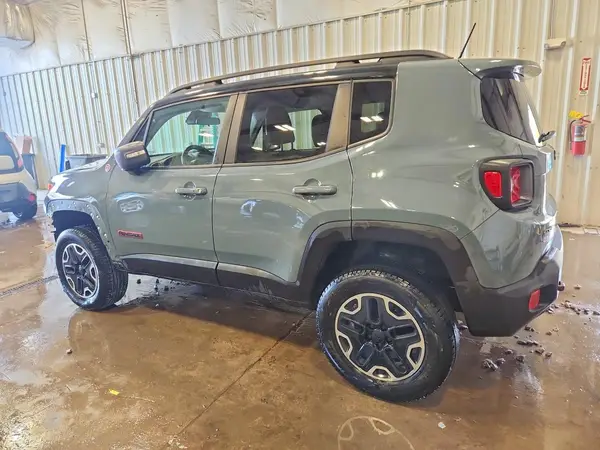 ZACCJBCT2GPD99428 2016 JEEP RENEGADE - Image 2