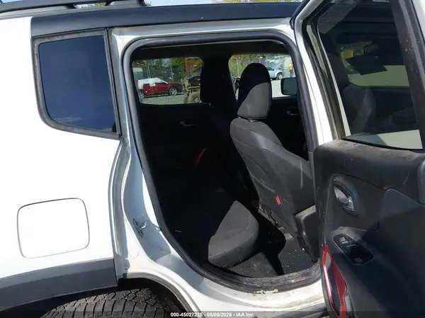 ZACCJBCT2GPE22786 2016 JEEP RENEGADE - Image 8